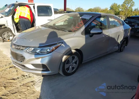 2018 Chevrolet Cruze Ls Auto z USA, uszkodzony, nr VIN 1G1BC5SM2J7125919